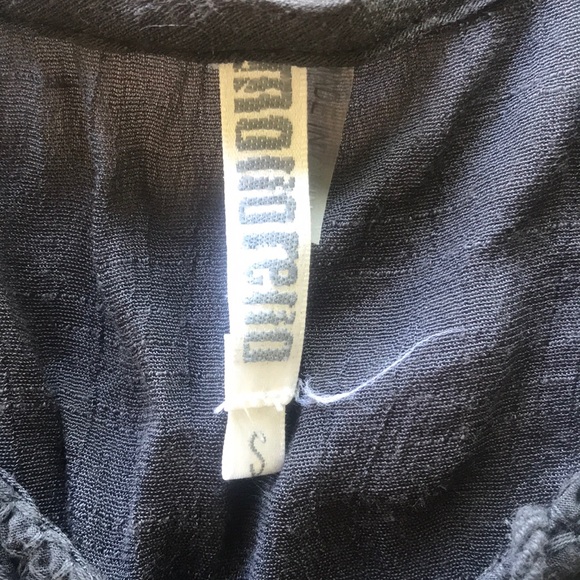 Charcoal Monoreno peasant top with tassels - Picture 4 of 6